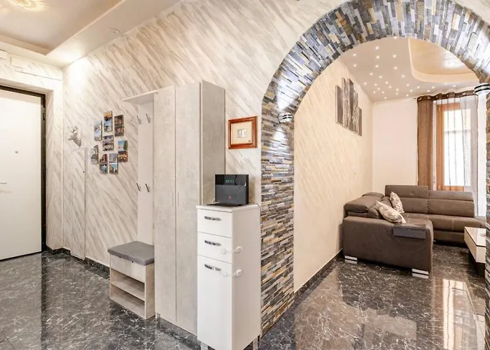 La Maison De Celine *